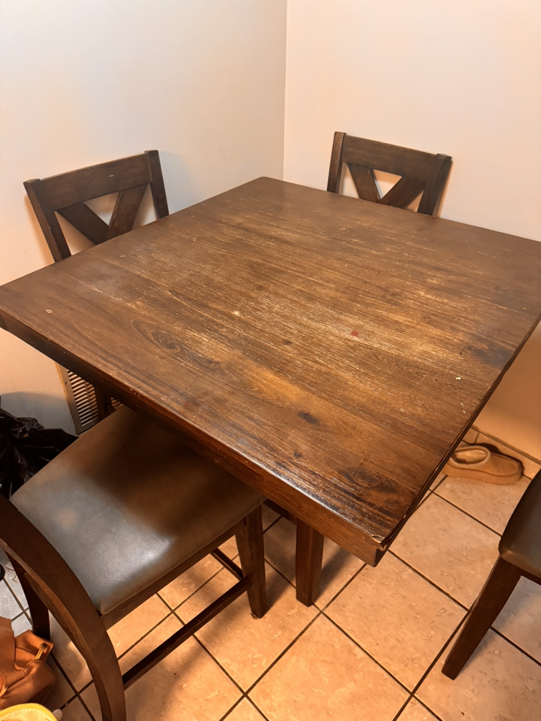 4 Piece Dining Set with Faux Leather Seats