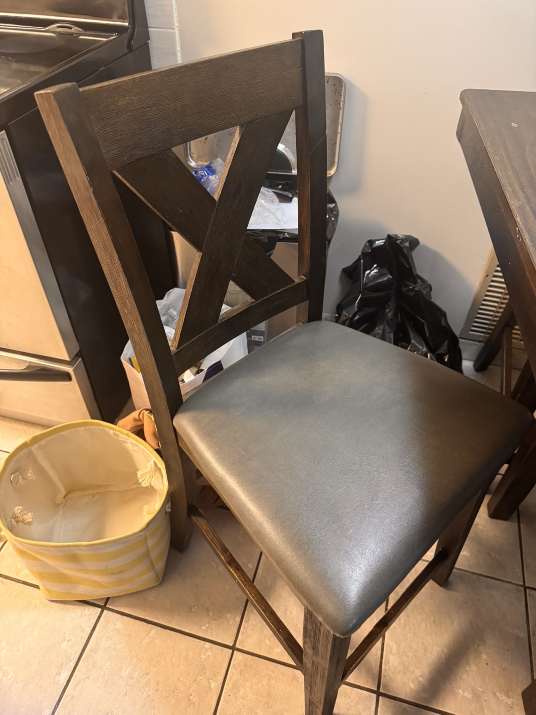 4 Piece Dining Set with Faux Leather Seats - photo 3