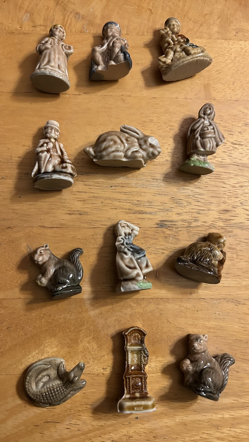 Wade Red Rose Miniatures/Figurines - photo 3
