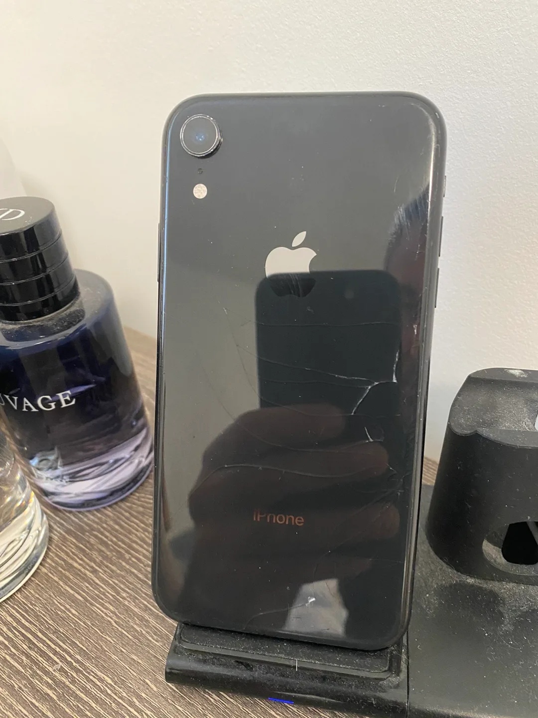 iPhone XR Black 64GB - 80%battery life image indicator(3)