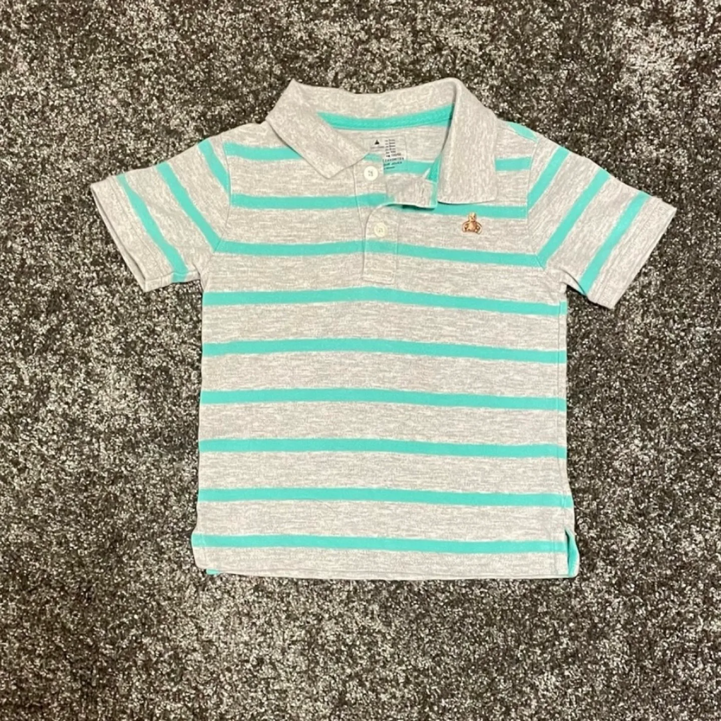 GAP T-shirt and Children's Place Pants image indicator(2)
