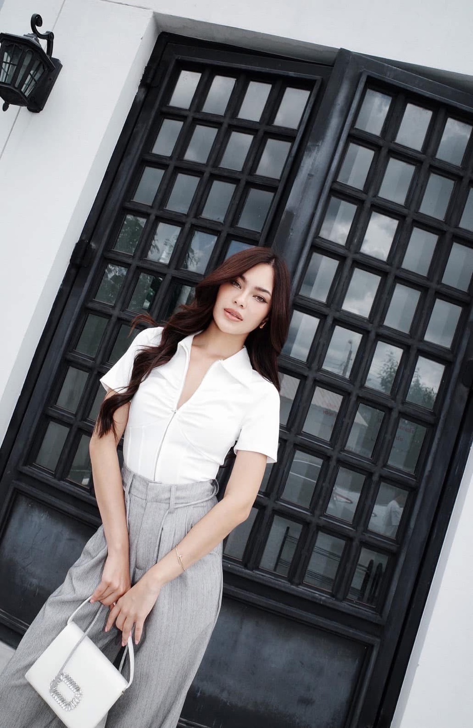 Zip Up Collared Crop Top - photo 2