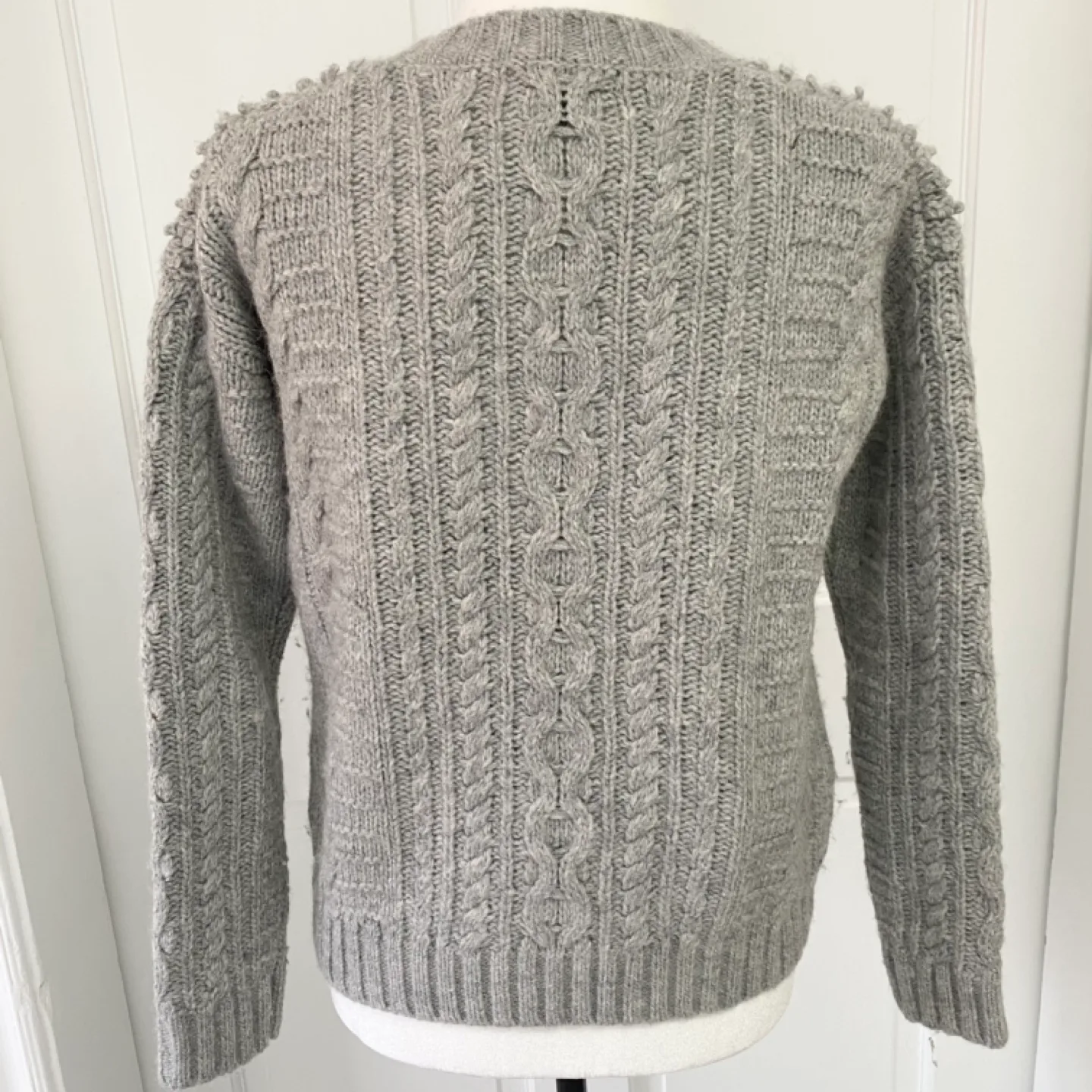 NWOT - Banana Republic Cable Knit Sweater image indicator(6)