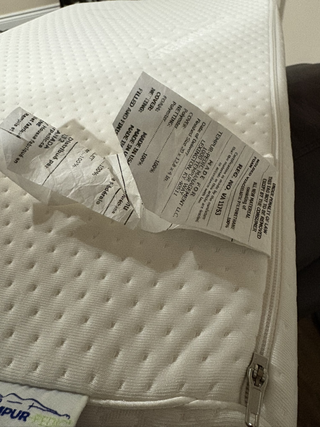 Tempur-Pedic Contour Pillow (unused/new) - photo 5