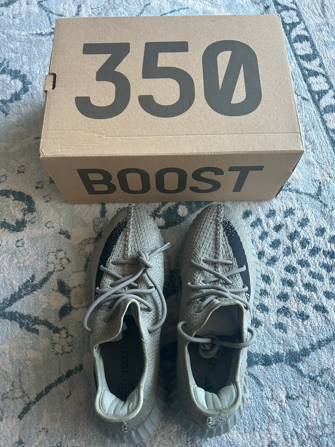 Yeezy Boost 350 V2 'Granite' Size 10 1/2 image indicator(3)
