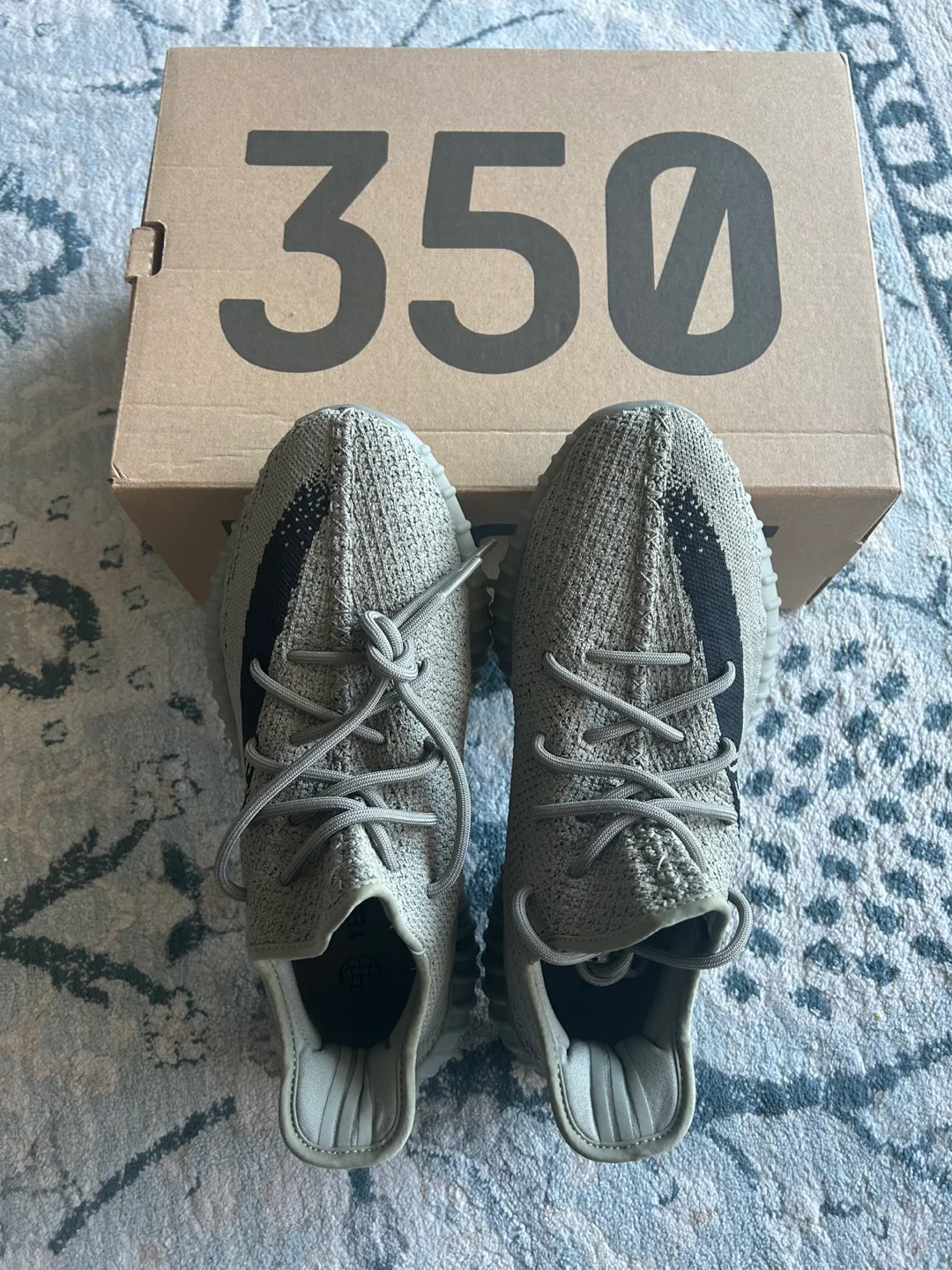 Yeezy Boost 350 V2 'Granite' Size 10 1/2 image indicator(6)