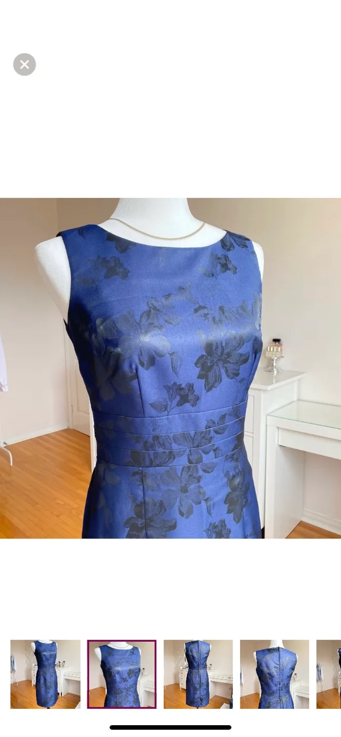 H&M - Blue Floral Dress Size 8 image indicator(2)