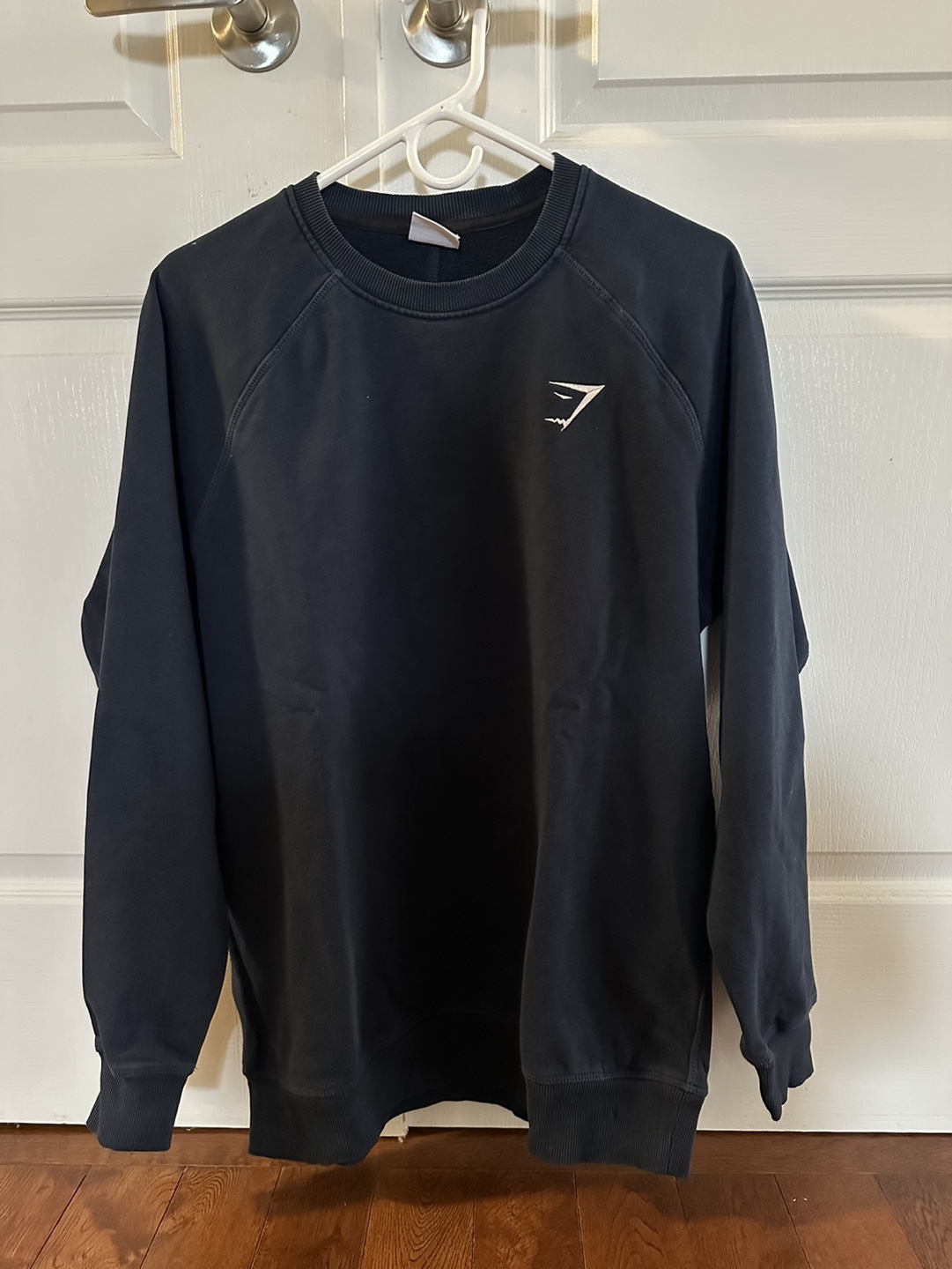 Gymshark Navy Crewneck Sweatshirt Size Large