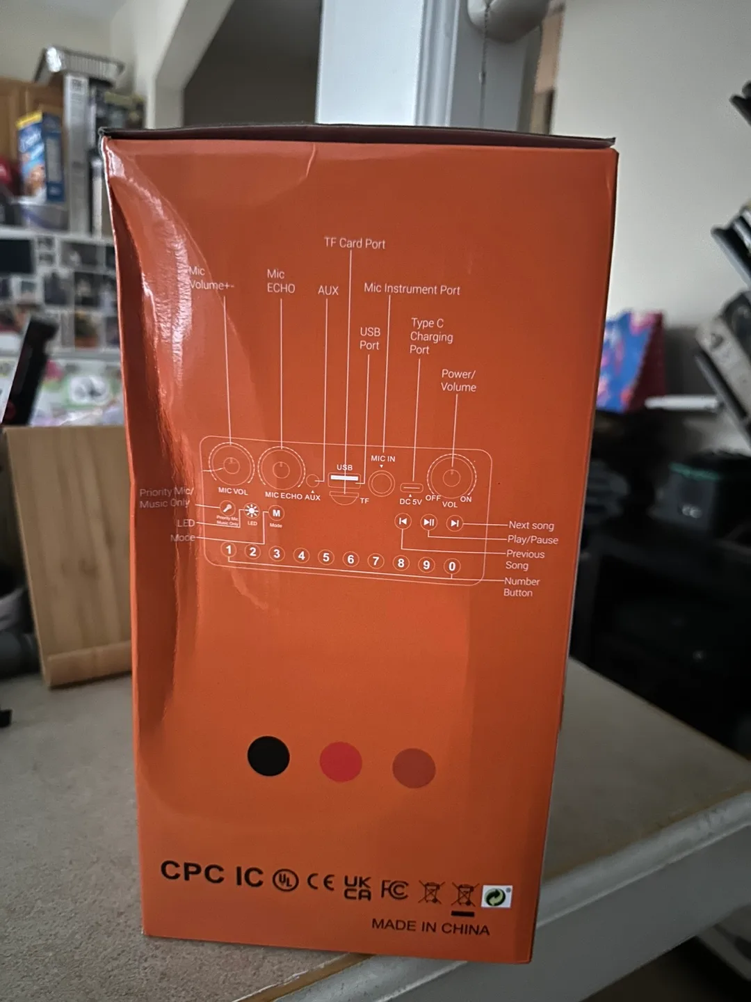 Moving sale! Karaoke Machine #freecycle image indicator(4)