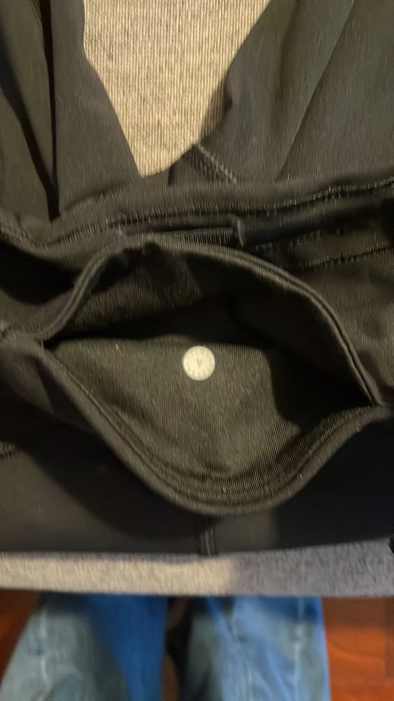 Lululemon Align Crop Black Size 6 image indicator(5)