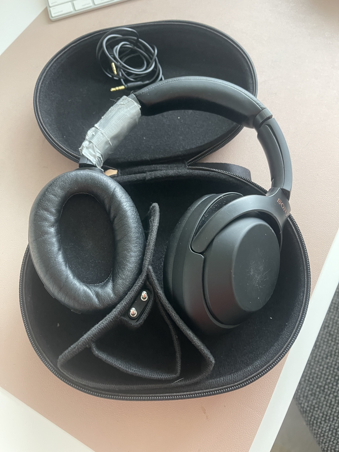 Sony WH-1000X M3 noise cancelling headphones