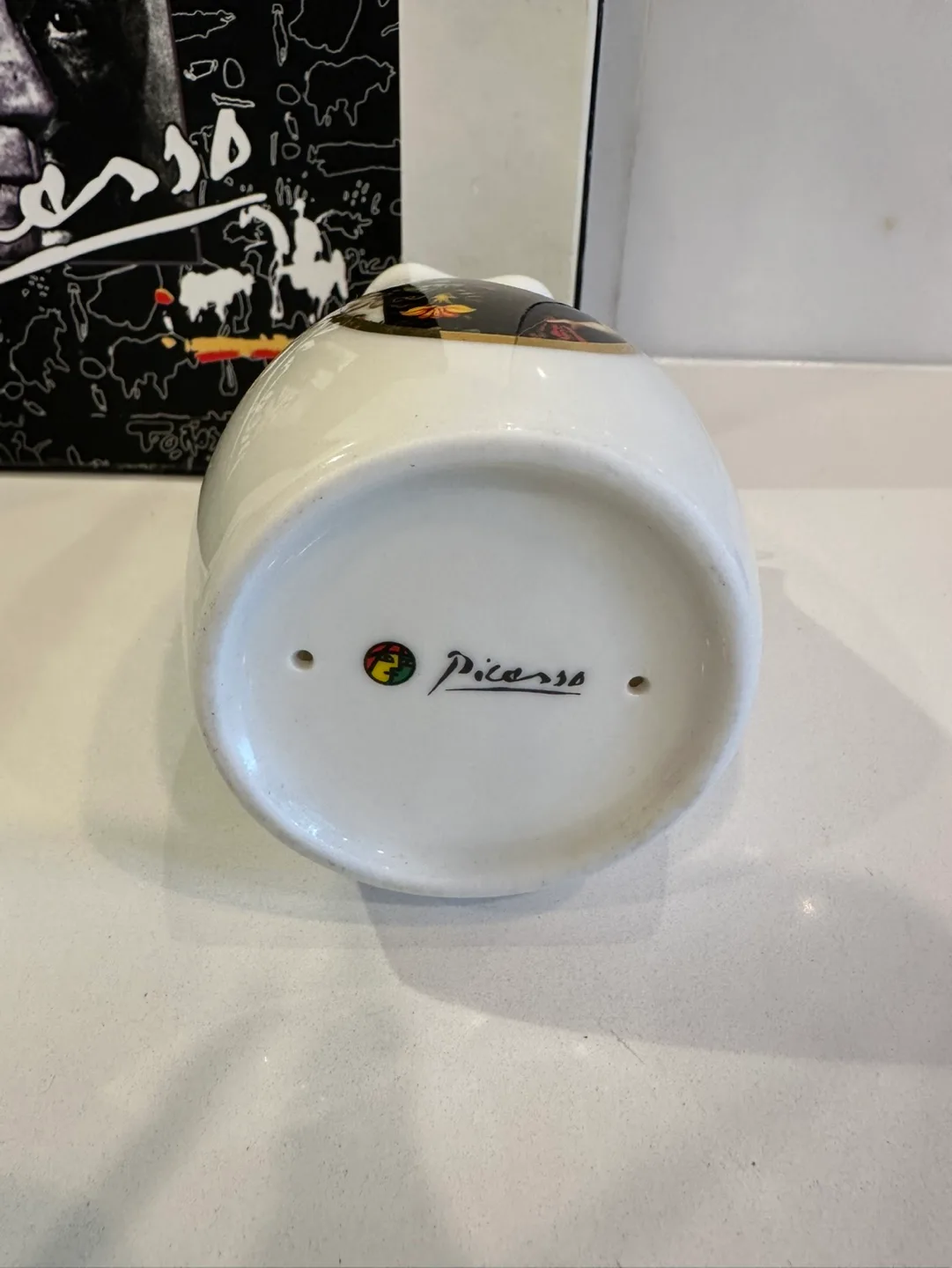 Picasso Ceramic Vase image indicator(9)