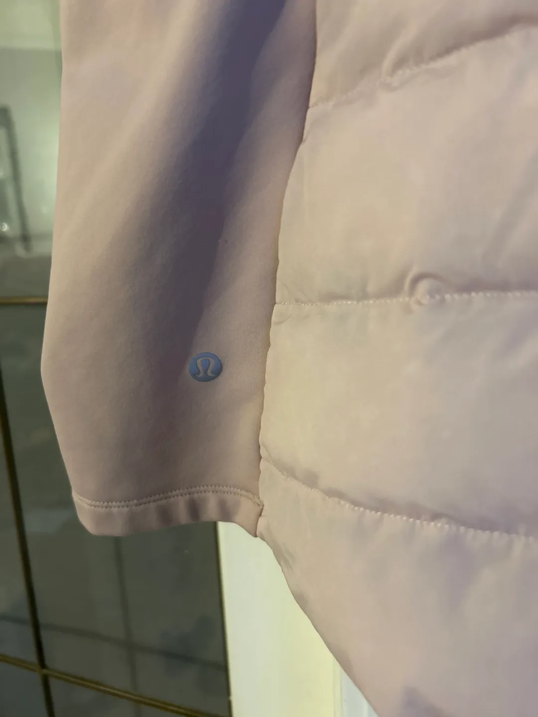 Lululemon Down Vest image indicator(3)