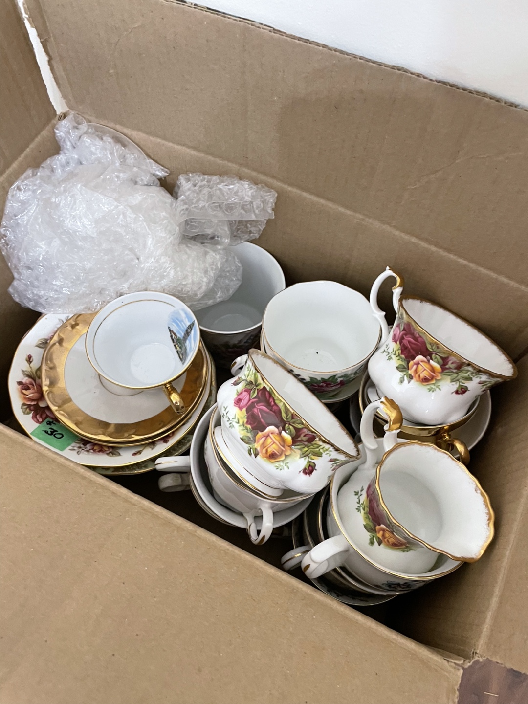 Collector cups and saucers - photo 2