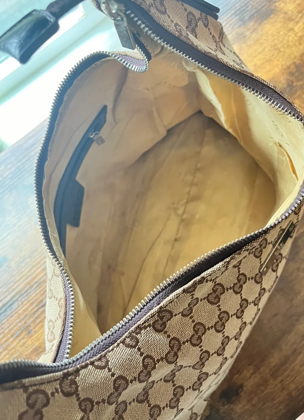 Gucci GG Canvas Shoulder Bag - Not Authentic image indicator(6)
