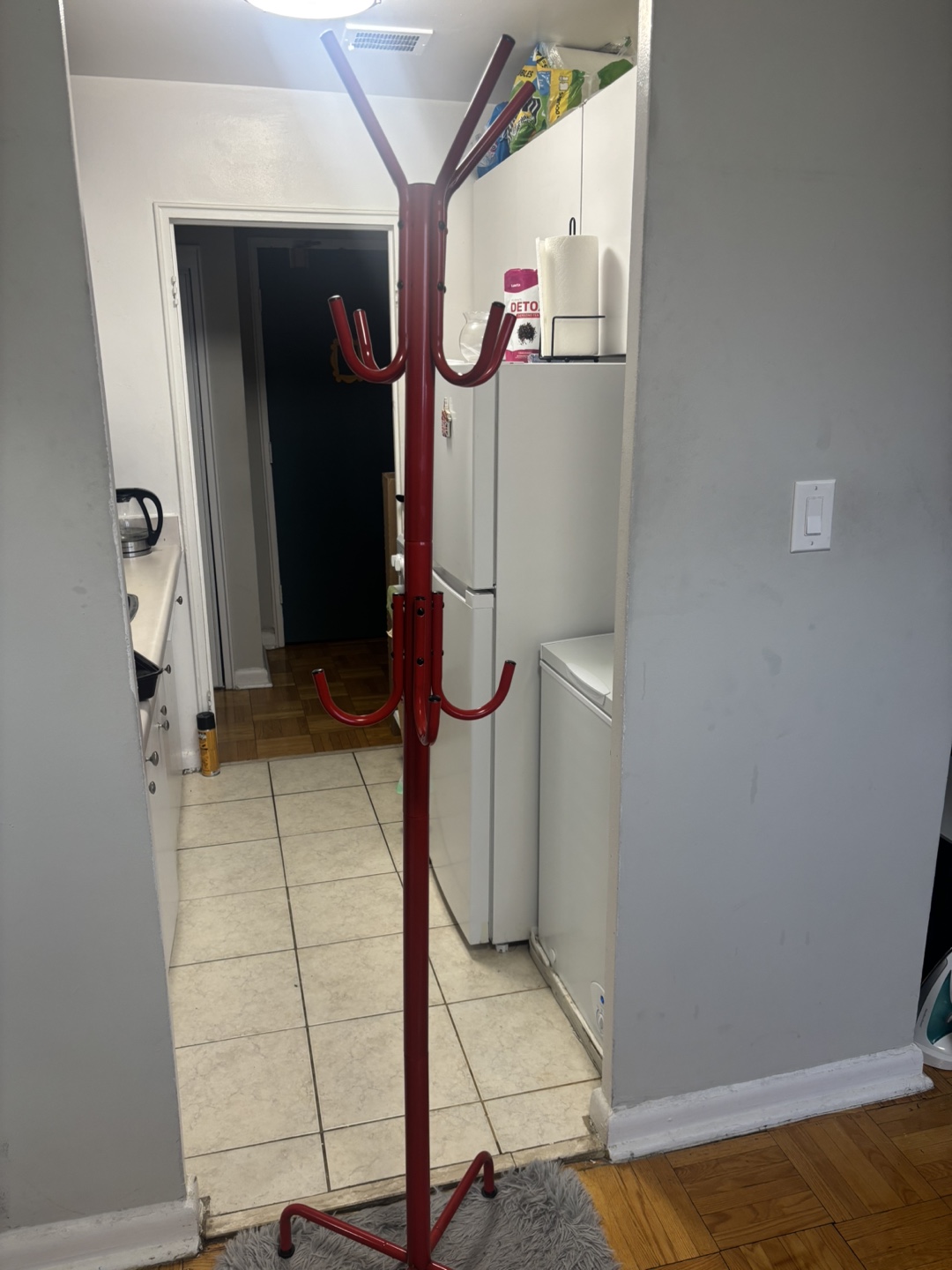Red Metal Coat Rack - photo 2