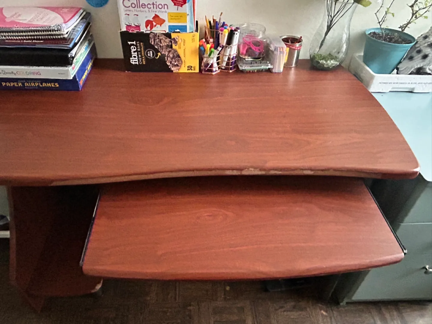 Moving sale before March 28 Computer Desk with Keyboard Tray image indicator(7)