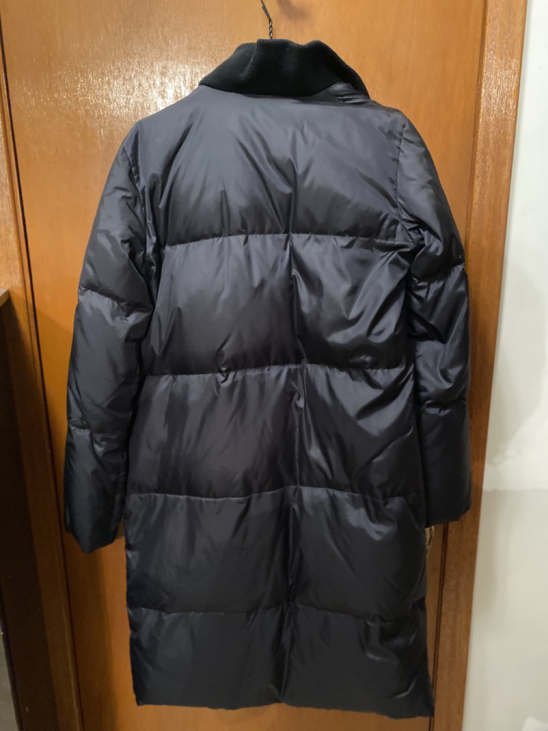 Club Monaco Black Puffer Coat - photo 5