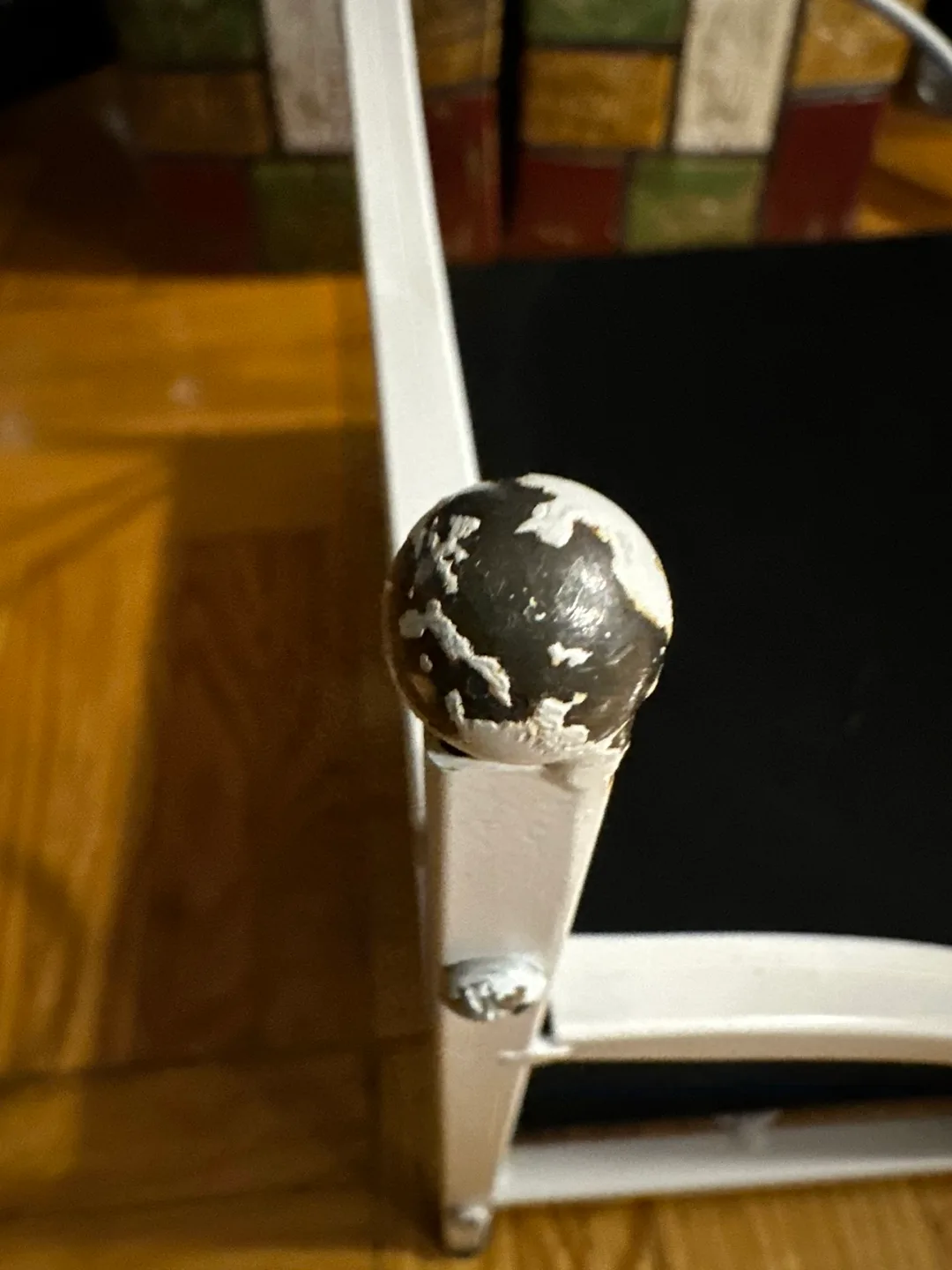 White Metal Dog Bed image indicator(4)