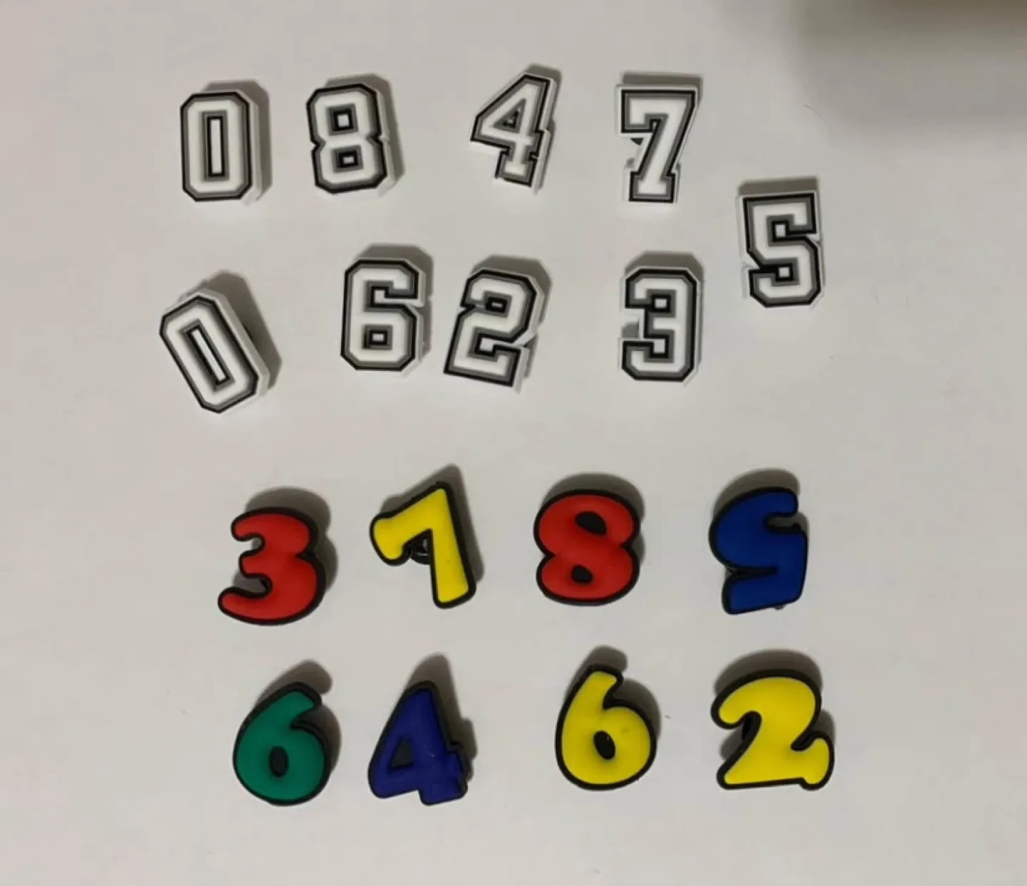 Shoe Charms/Decorations image indicator(2)