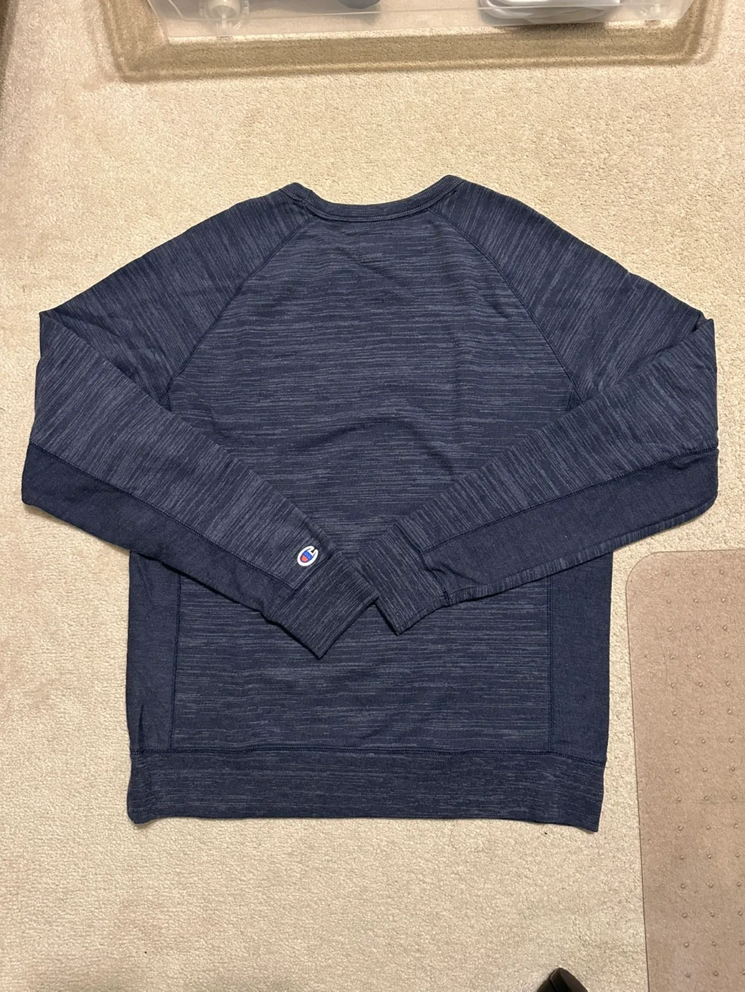 Champion Long Sleeve Shirt image indicator(3)
