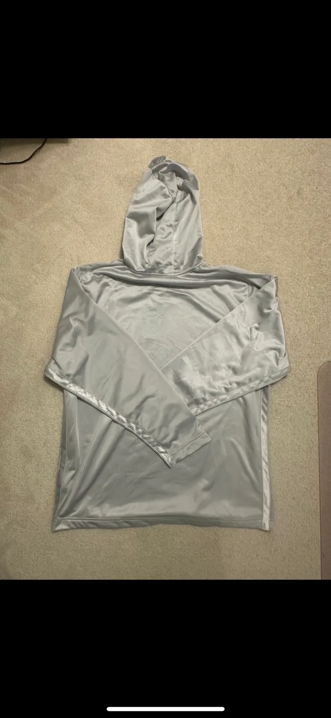 Nike Grey Long Sleeve Hoodie image indicator(2)