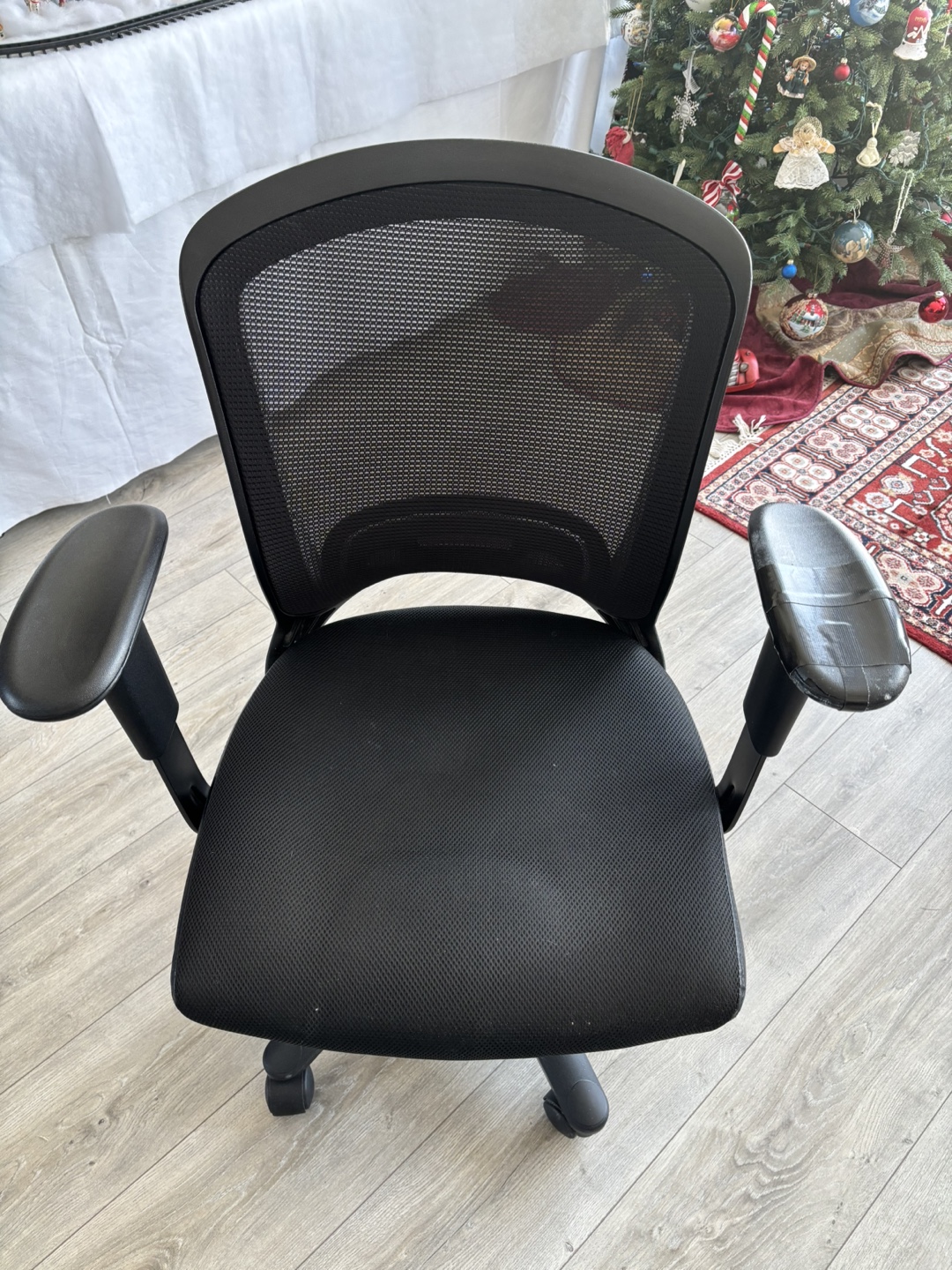 Black Mesh Office Chair