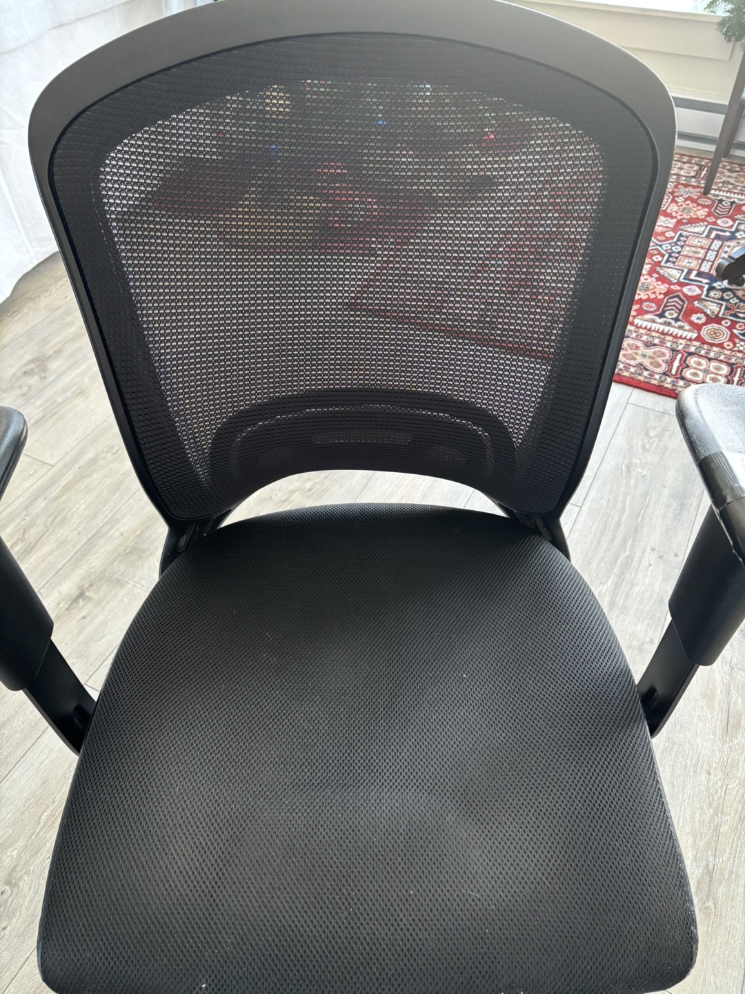 Black Mesh Office Chair - photo 4