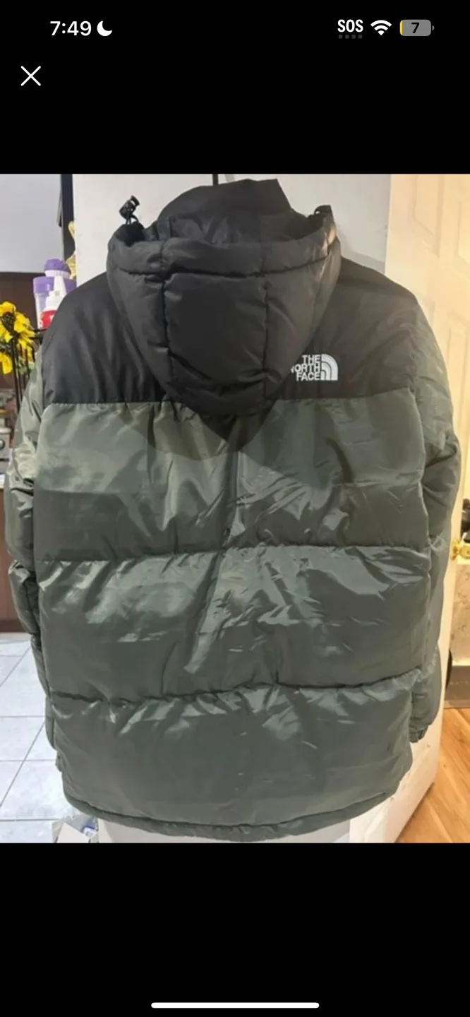 The North Face Puffer Jacket image indicator(2)