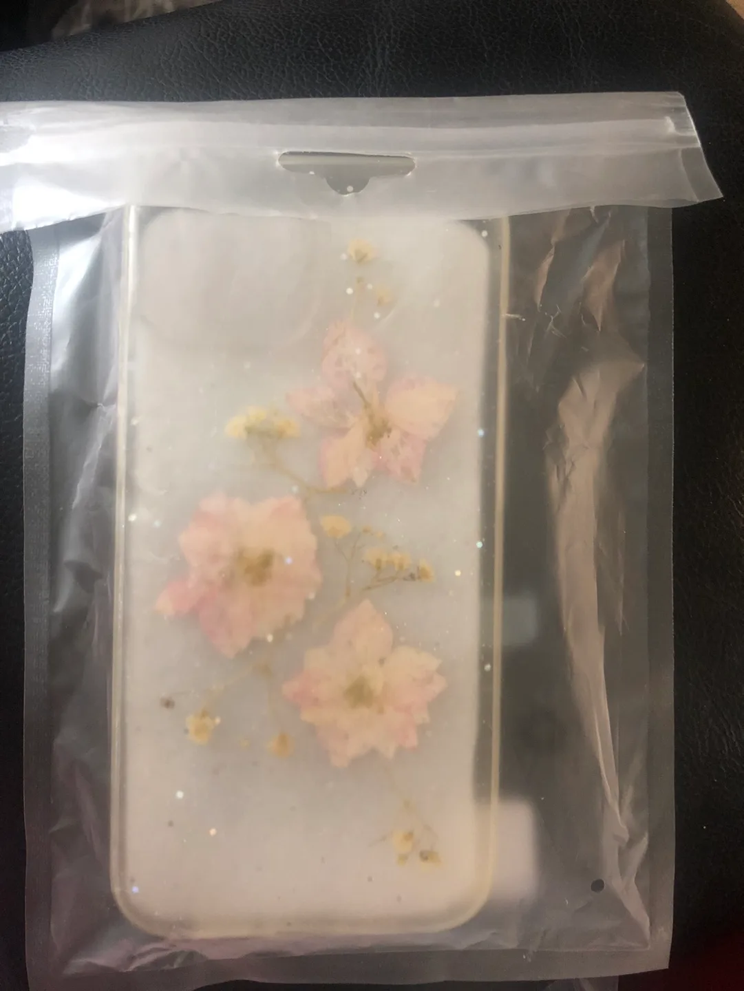 Set of 4 iPhone 14 Cases - Assorted Designs image indicator(2)