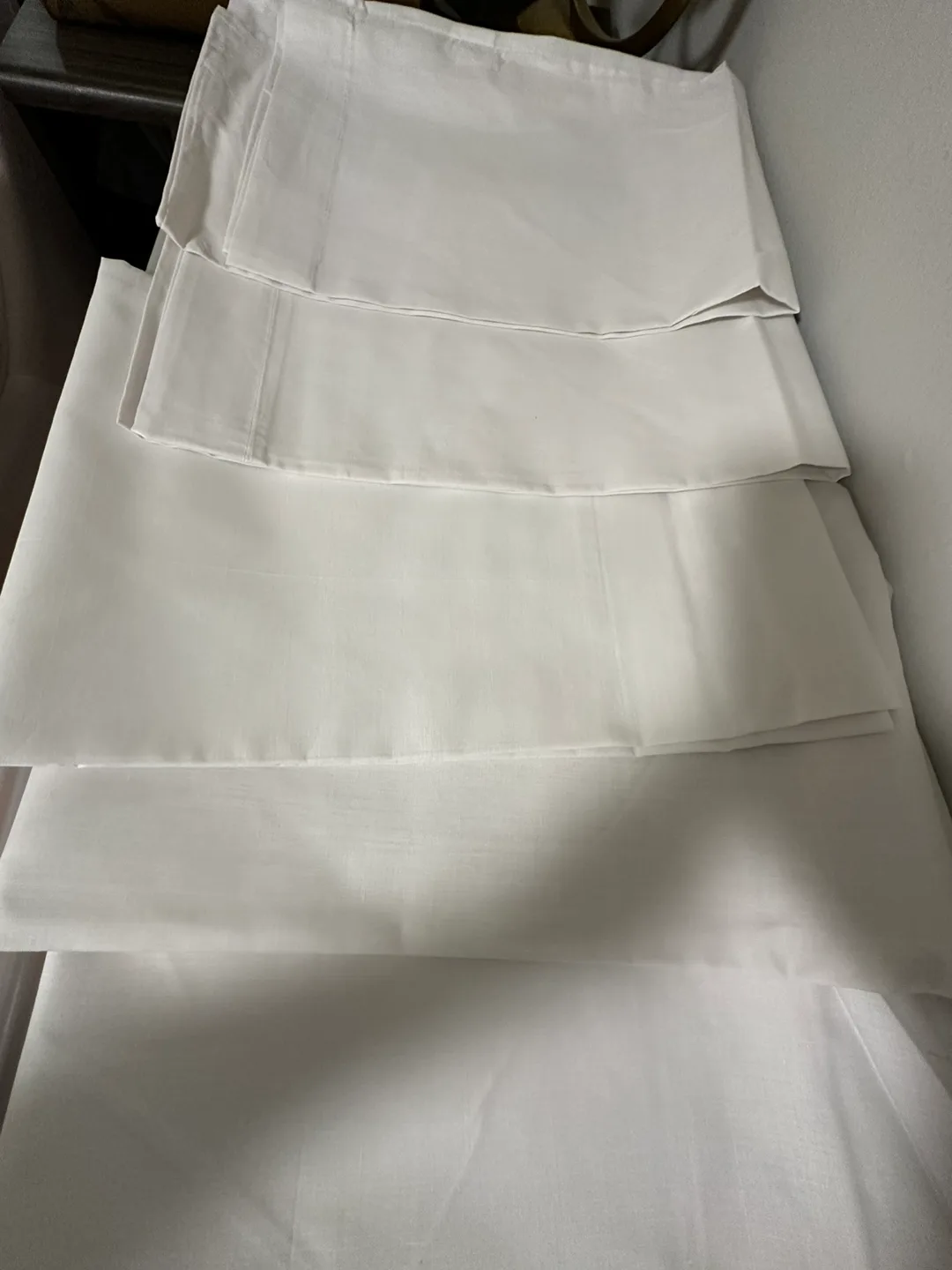 White Pillowcases 5pc. #freecyle thumbnail