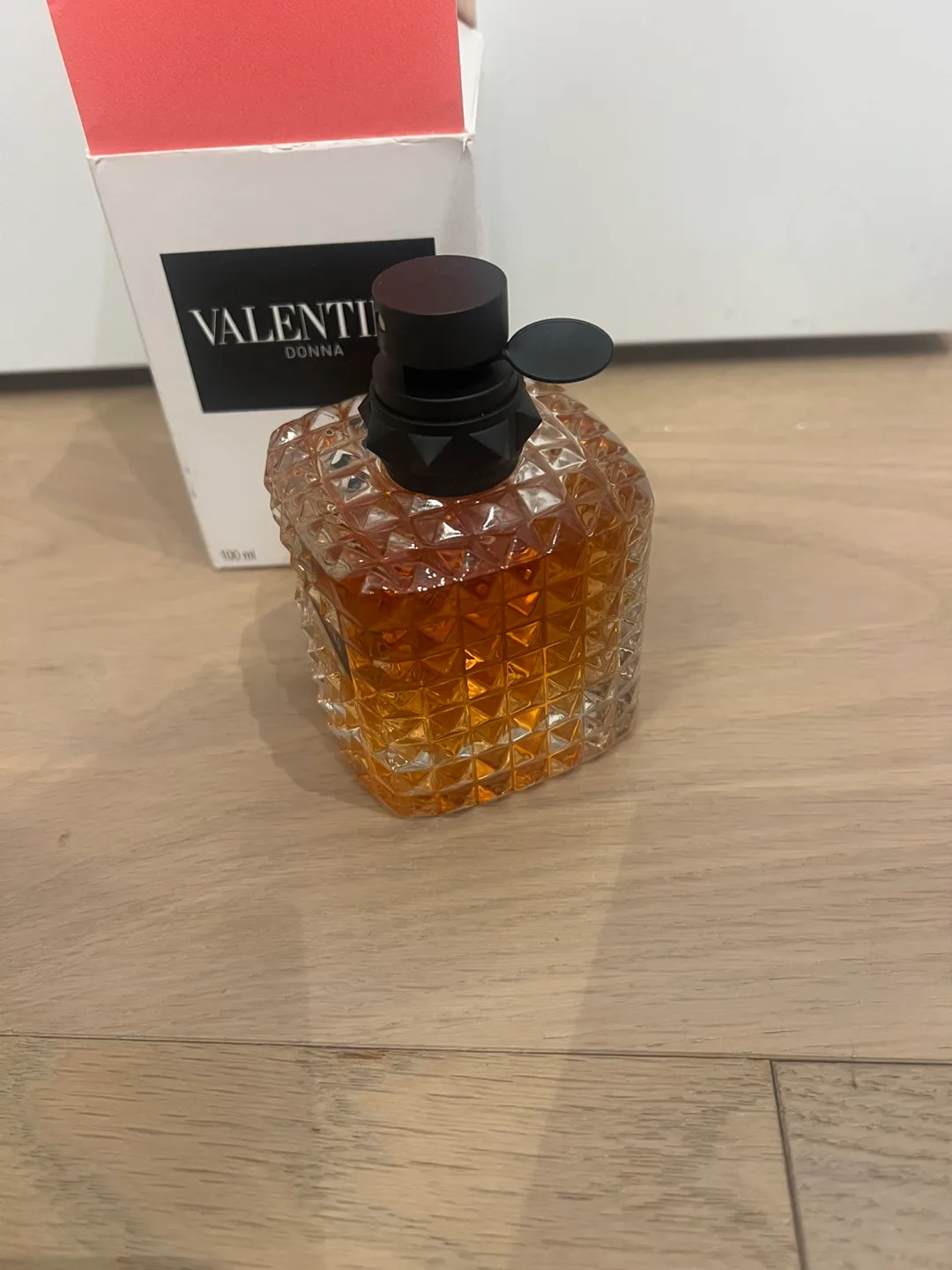 Valentino Donna Born in Roma Eau de Parfum image indicator(4)