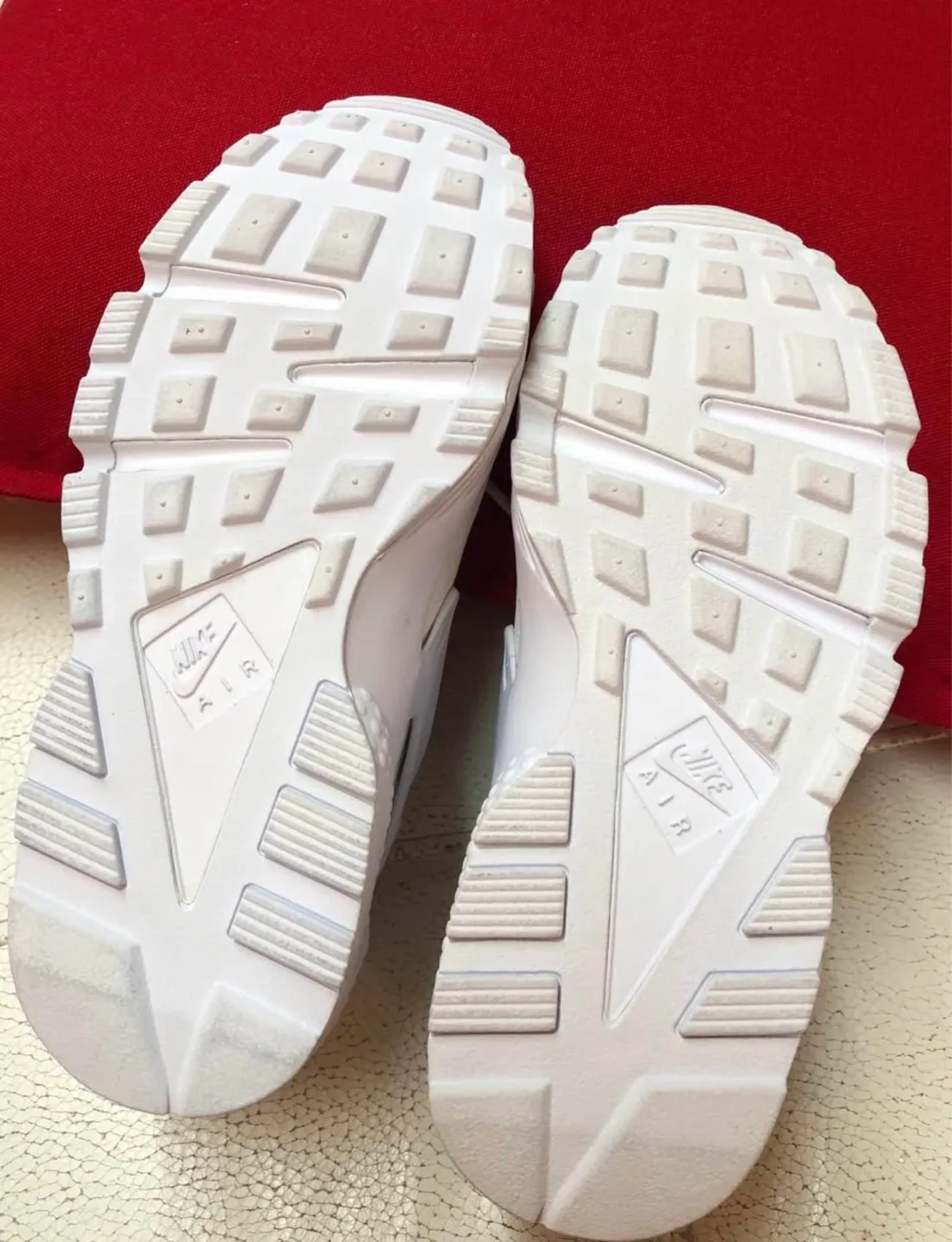 Nike Air Huarache Run Sneakers image indicator(5)