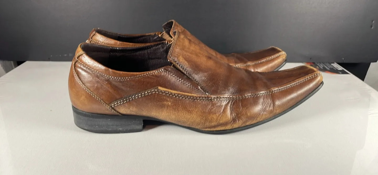 Steve Madden Men's Brown Leather Slip On Shoes image indicator(4)