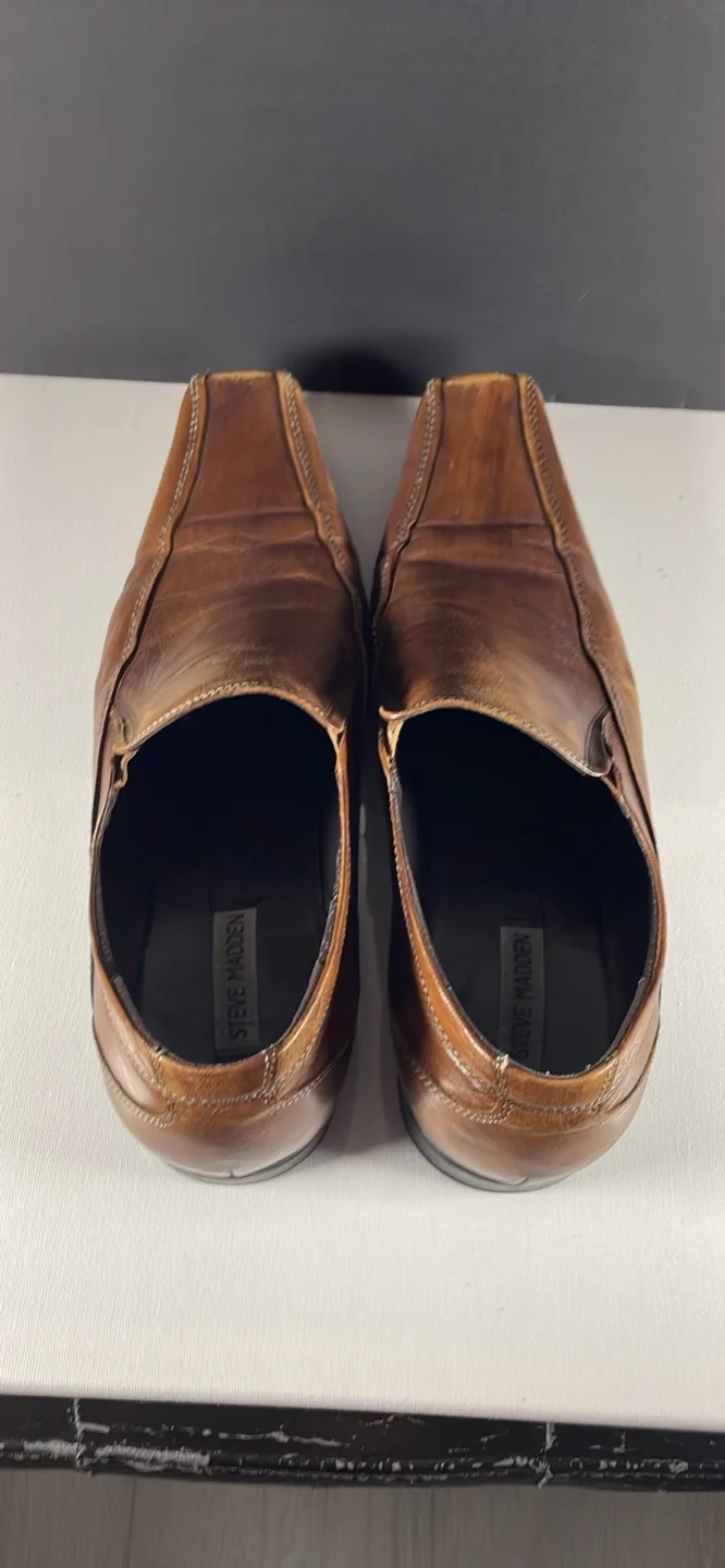 Steve Madden Men's Brown Leather Slip On Shoes image indicator(3)