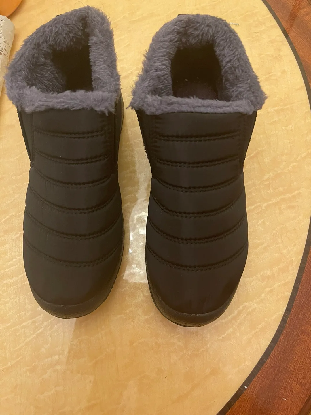Black Winter Boots with Fur Lining image indicator(3)