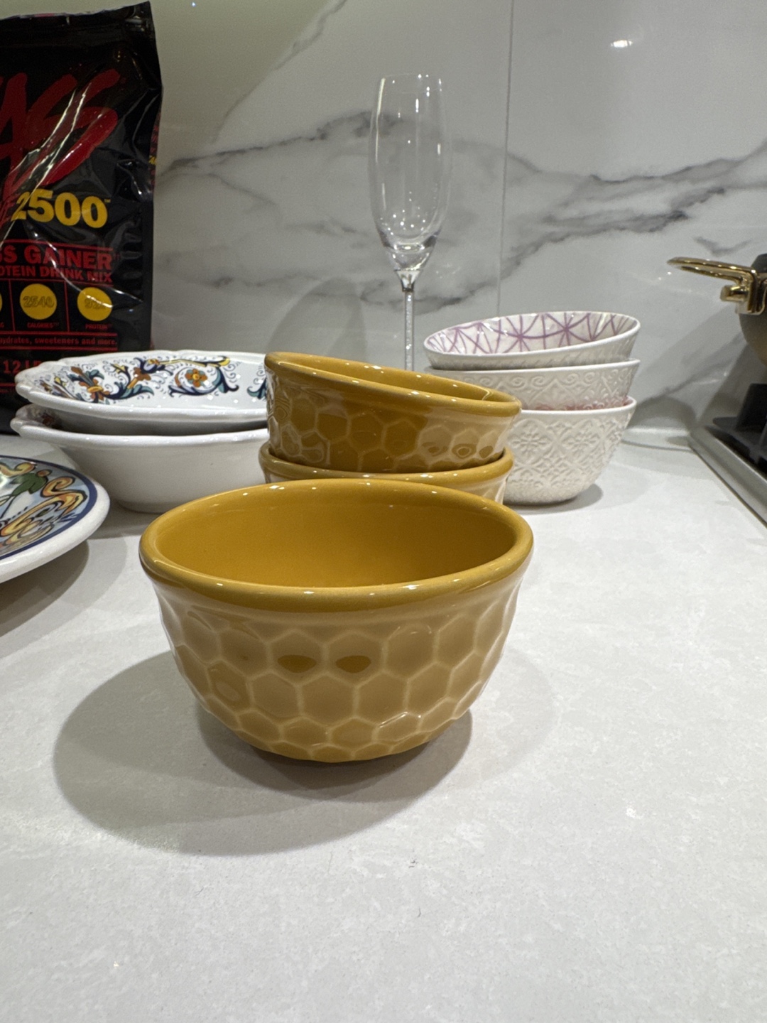Set of 4 House & Home Honeycomb Bowls