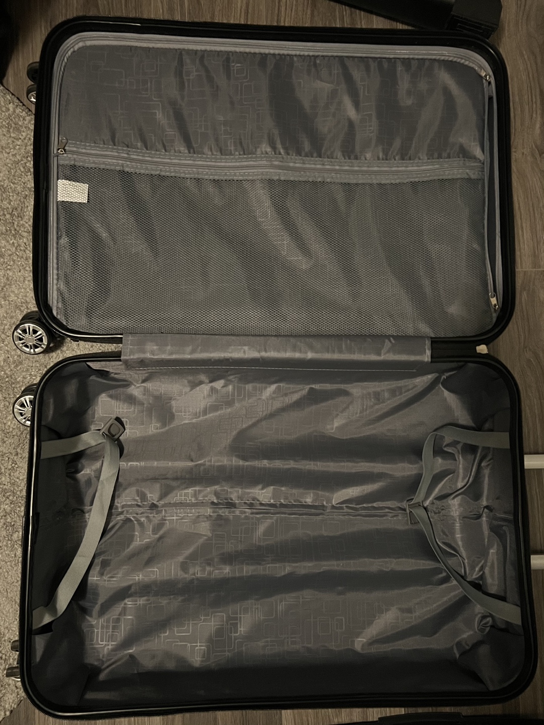 Suitcase / Luggage - photo 5