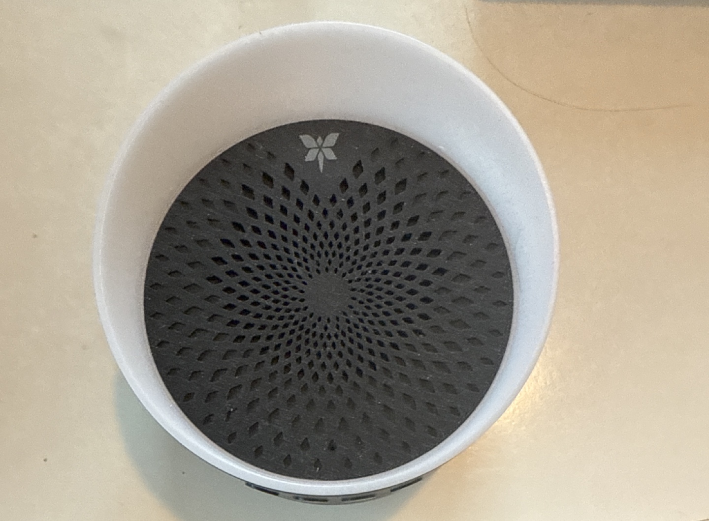 White and Black wireless Bluetooth speaker #freecycle
