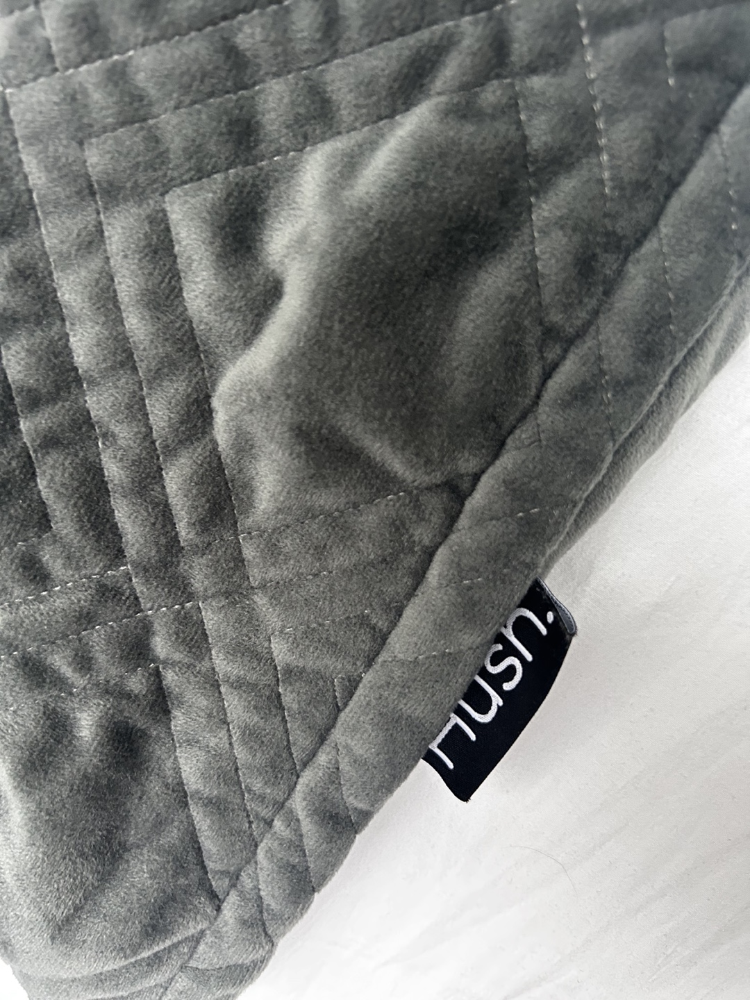 HUSH- 12lbs Personal Size Weighted Blanket 48x78 - photo 2