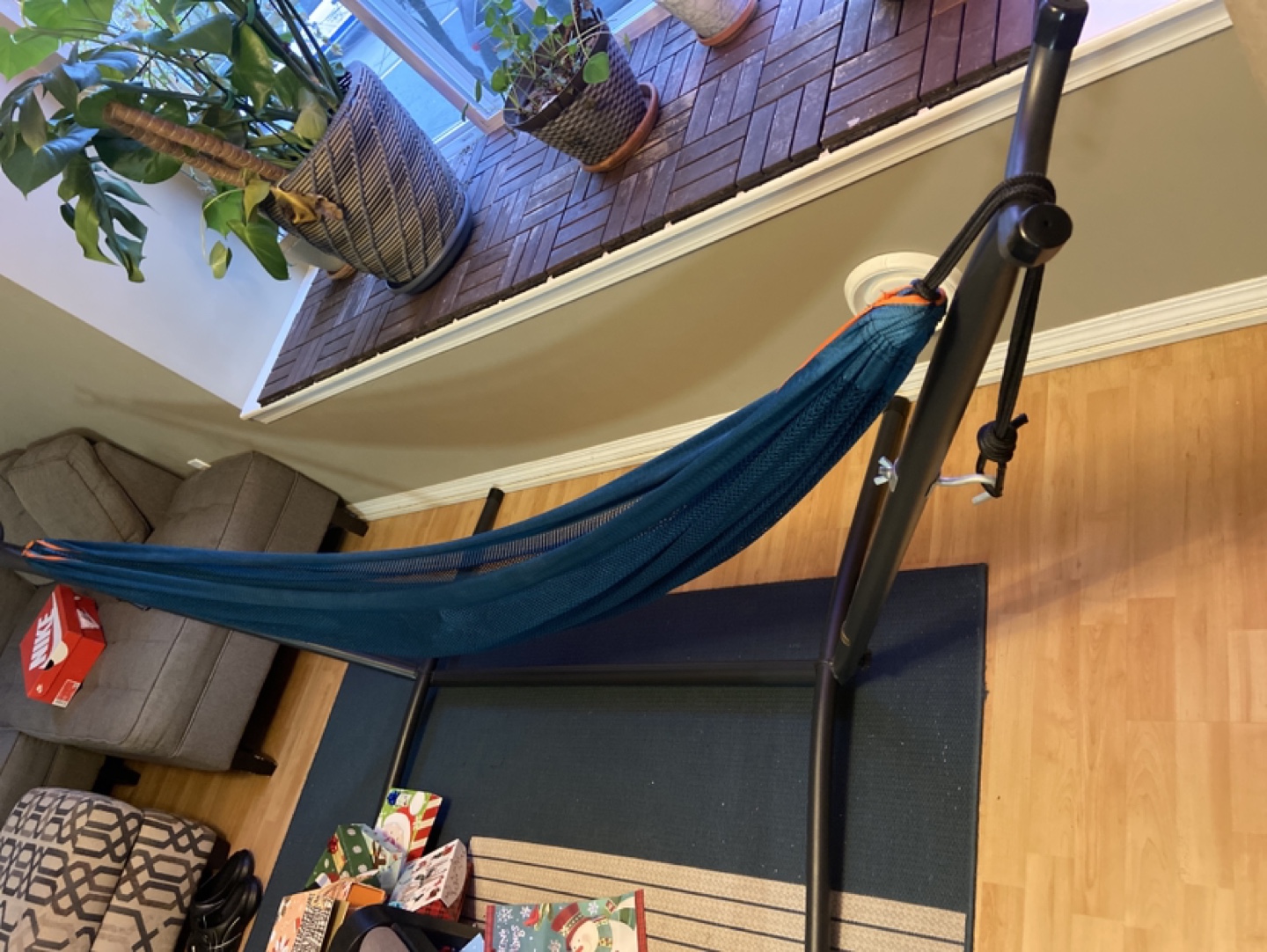 Indoor/outdoor Hammock with Stand