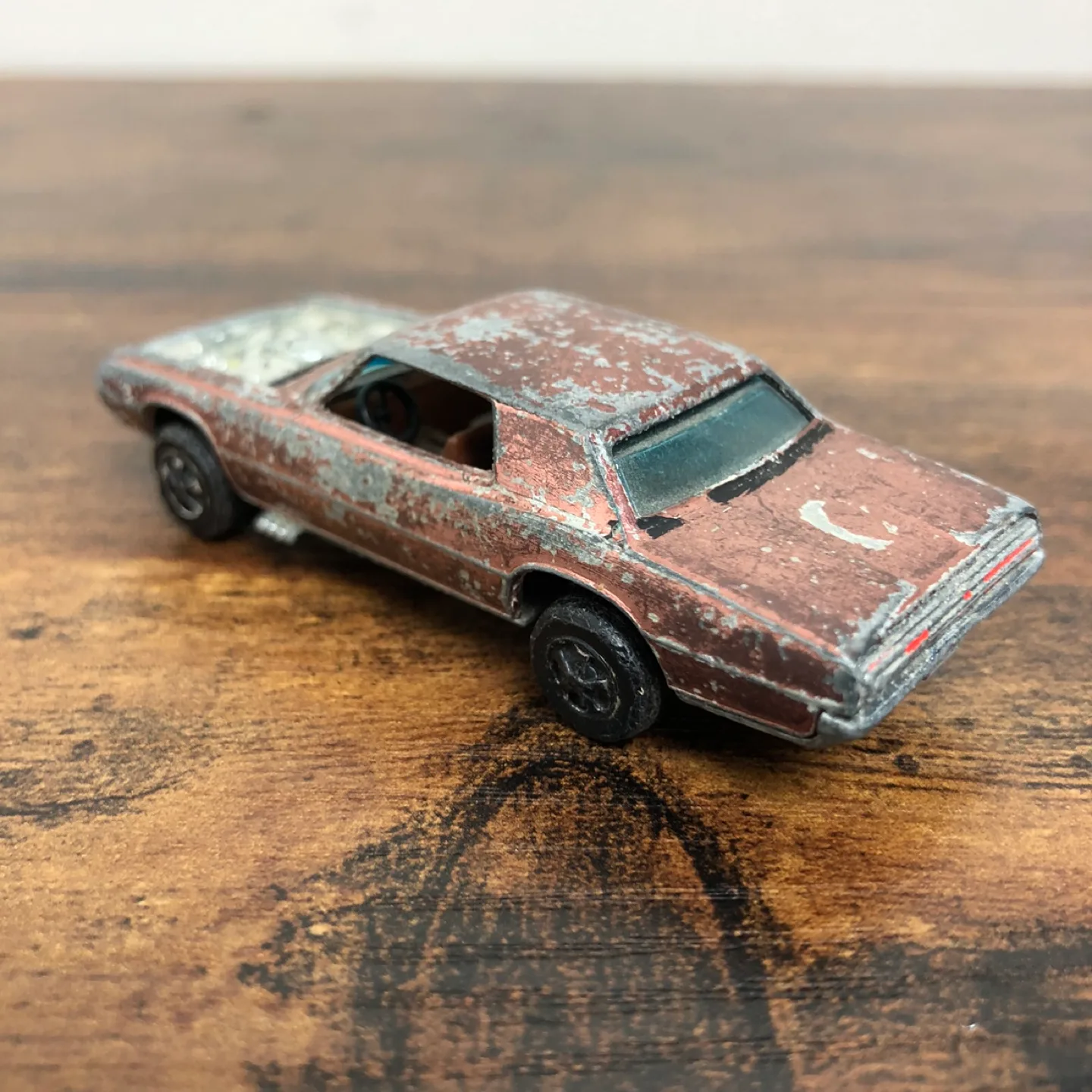 Vintage Original Hot Wheels Redline 1968 Custom T-Bird image indicator(3)