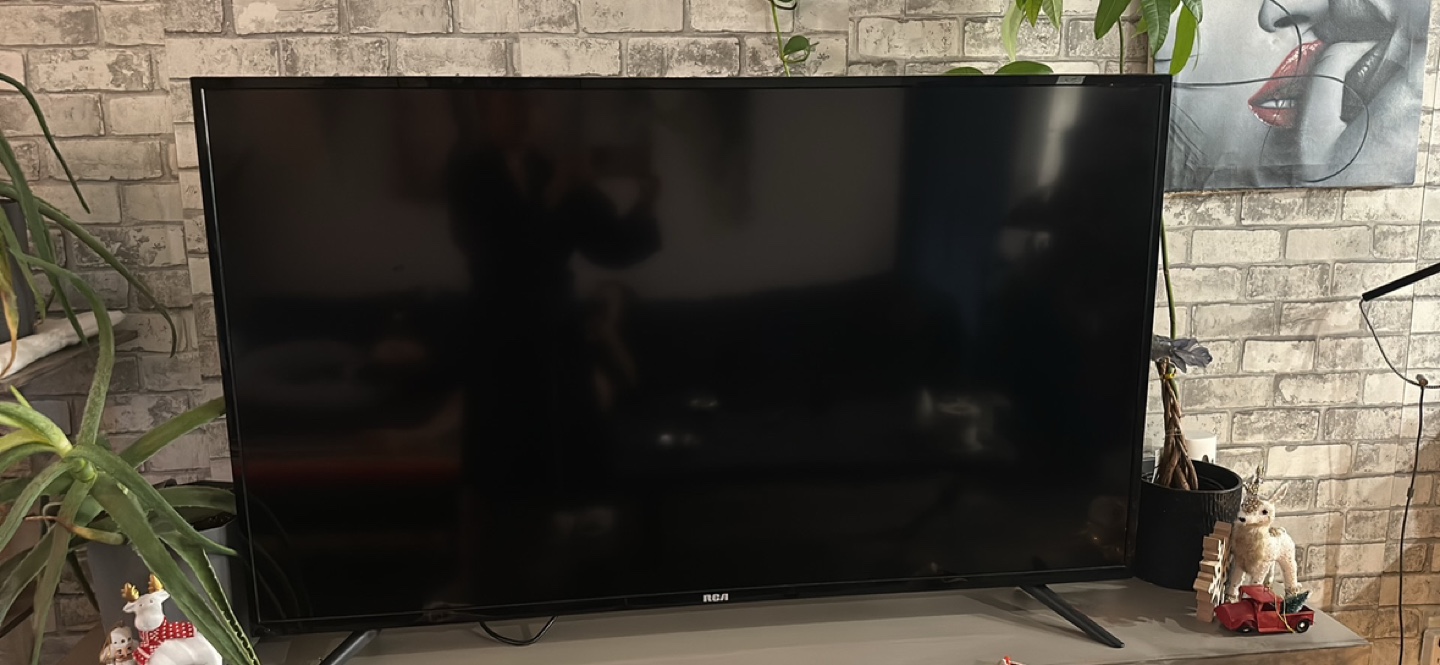 RCA Ultra HD TV 55” - photo 2
