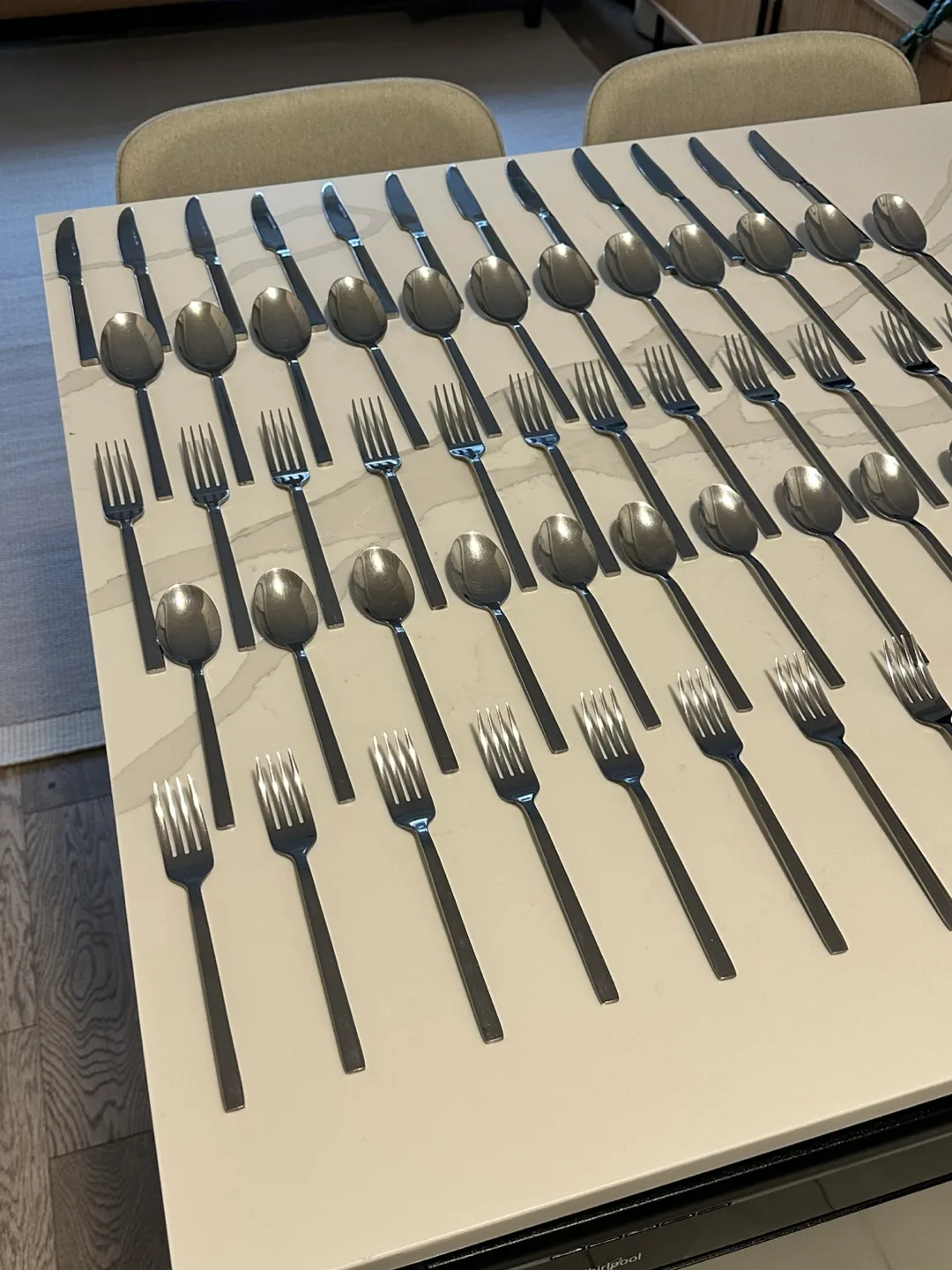 59 Piece Stainless Steel Cutlery Set image indicator(2)