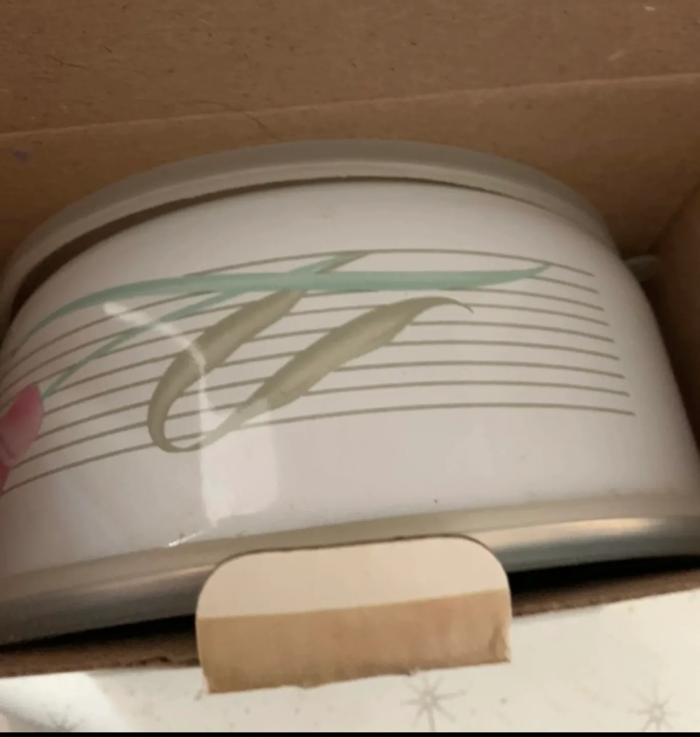 3 Piece Mixing Bowl Set with Lids -NEW image indicator(4)