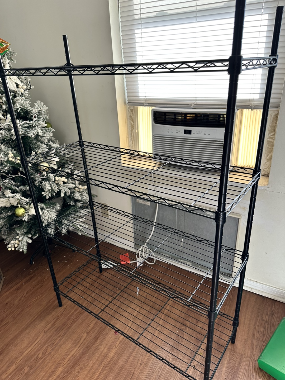 Black Metal 4-Shelf Storage Rack - photo 2