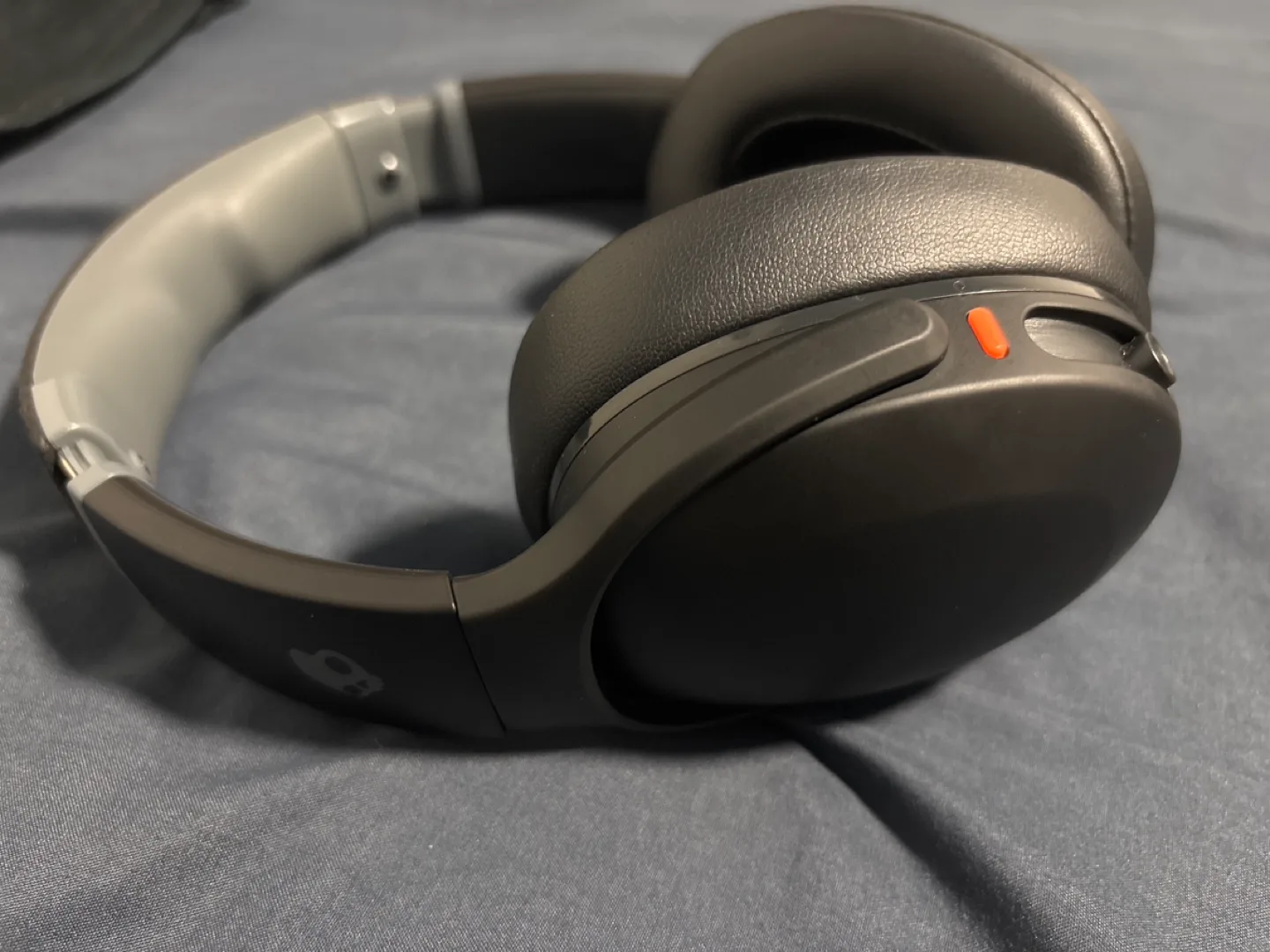 Skullcandy Crusher Evo Wireless Headphones image indicator(2)