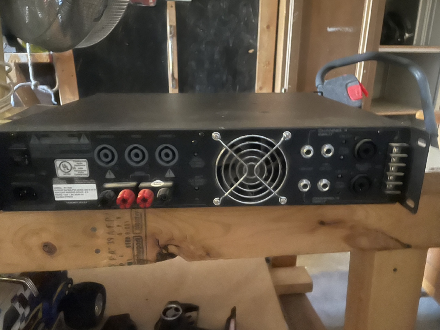 Peavey PV 1500 Power Amplifier - photo 2