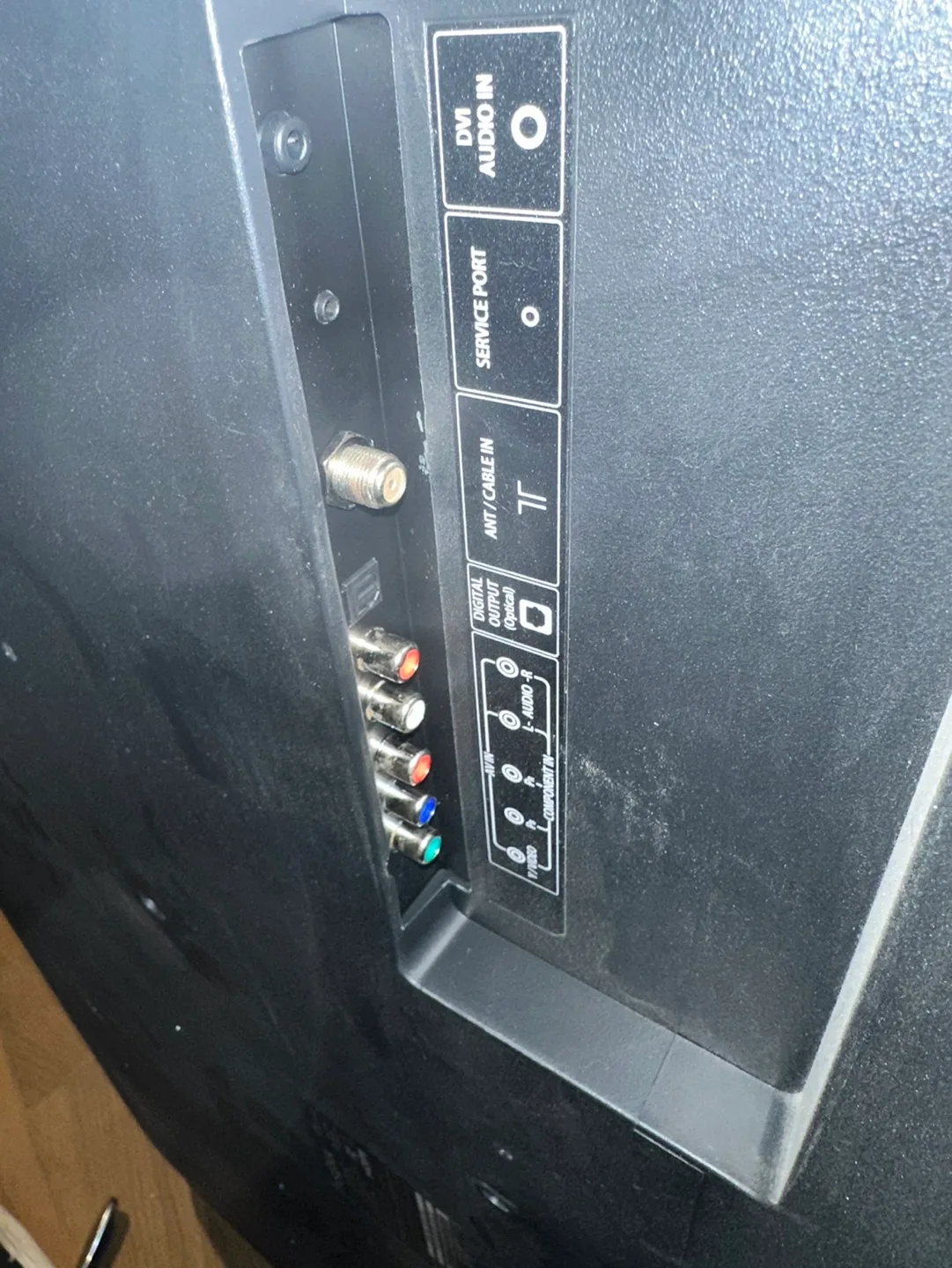 Insignia 50 inch LED TV image indicator(5)