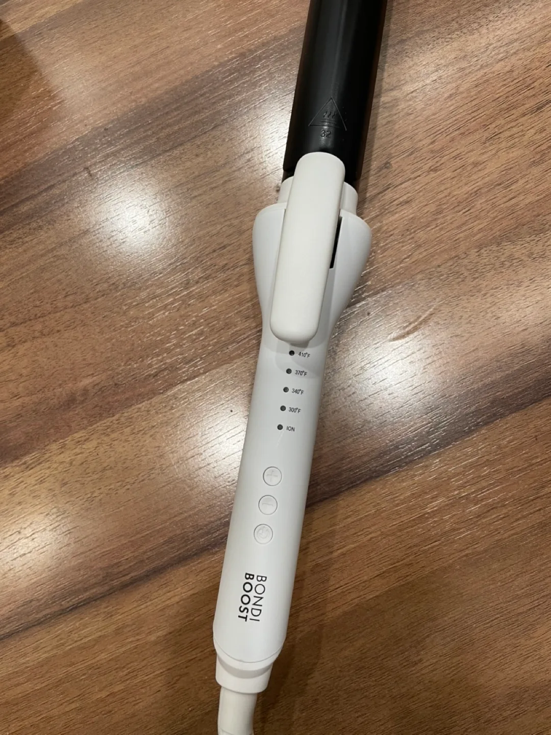 Bondi Boost Clever Curler 1 ¼" Curling Iron image indicator(4)